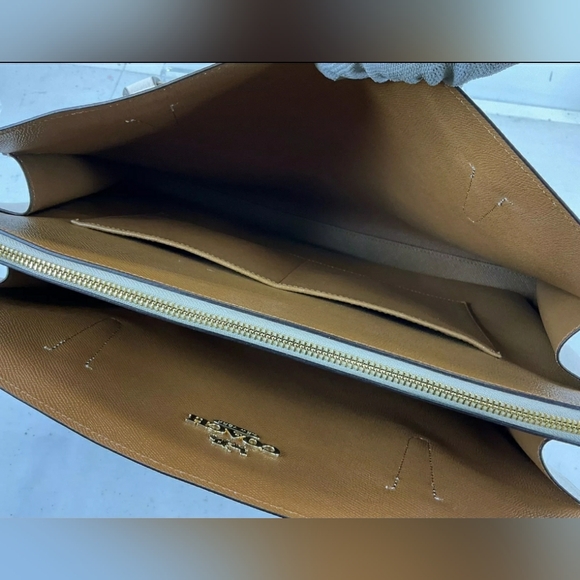 COACH DESIGNER Tatum Carryall Cream Tote Handbag Purse - Picture 9 of 10